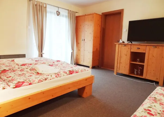 Bystrinka Guest house Tale